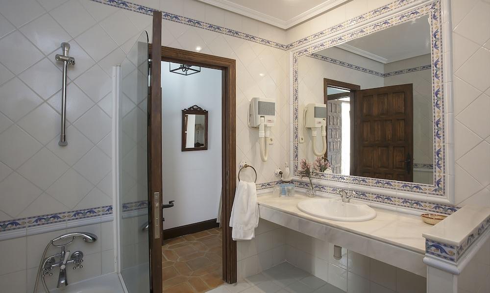 Vettonia Hotel Avila Bagian luar foto