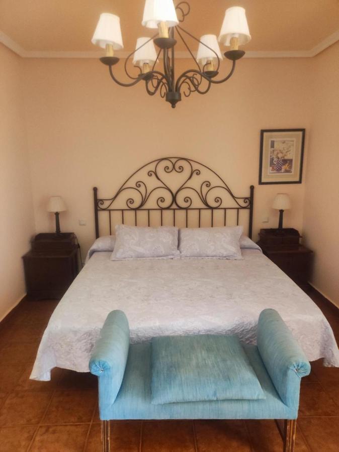 Vettonia Hotel Avila Bagian luar foto