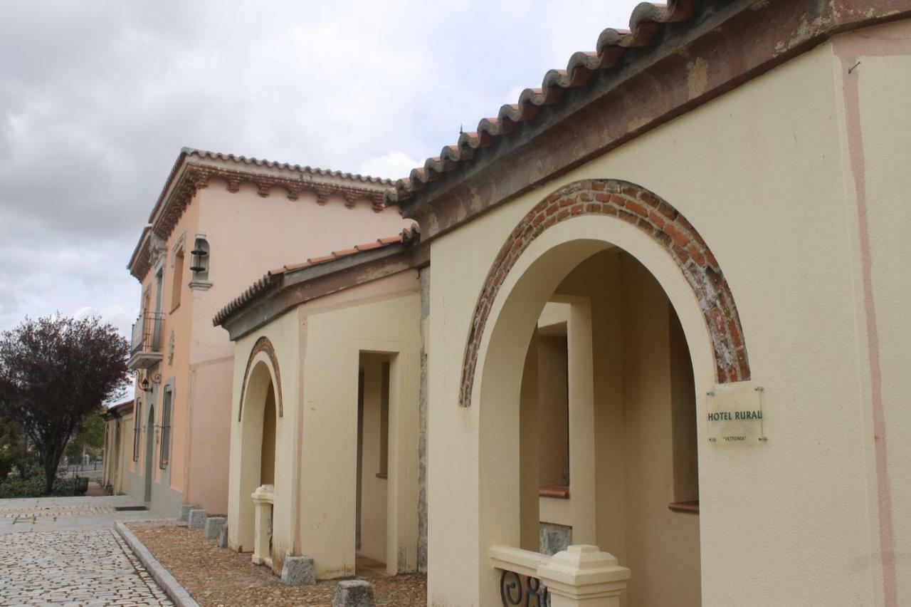 Vettonia Hotel Avila Bagian luar foto