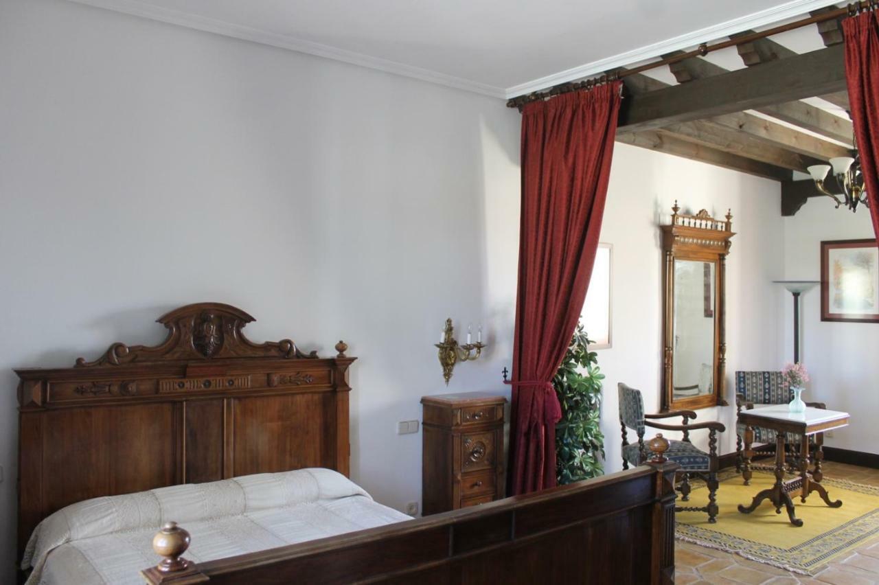 Vettonia Hotel Avila Bagian luar foto