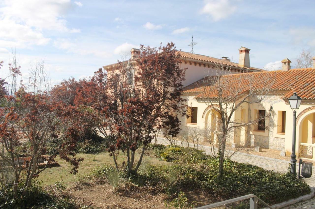 Vettonia Hotel Avila Bagian luar foto